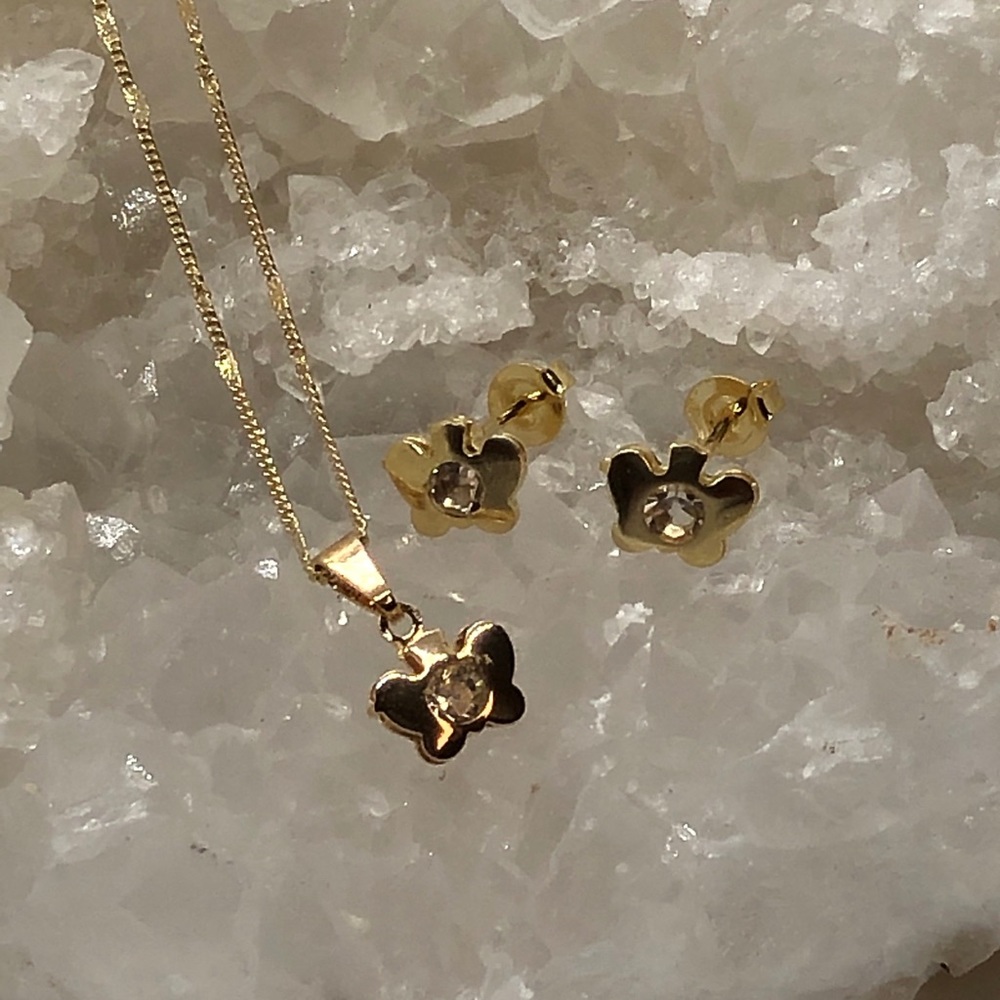 Butterfly Necklace Set | 18k Gold Filled - Picture 4 of 5